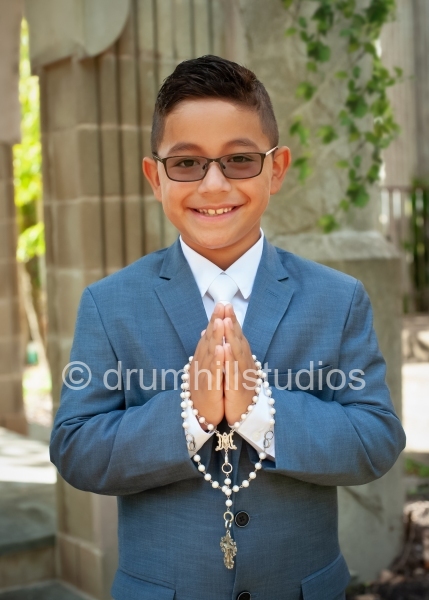 Professional Communion & Confirmation Photoshoots, Giggles & Smiles  Photography — Giggles and Smiles Photography